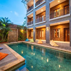 Gelatik 2*, Seminyak Indonesië